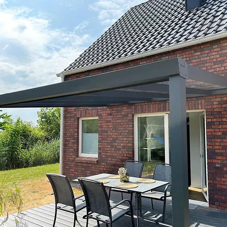 Holiday home Kutterhafen 2 Mit Garten Und Sauna Fuer 4 Personen *
