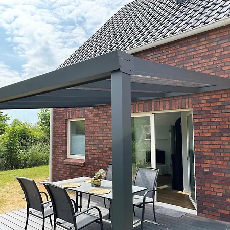 Kutterhafen 2 Mit Garten Und Sauna Fuer 4 Personen *